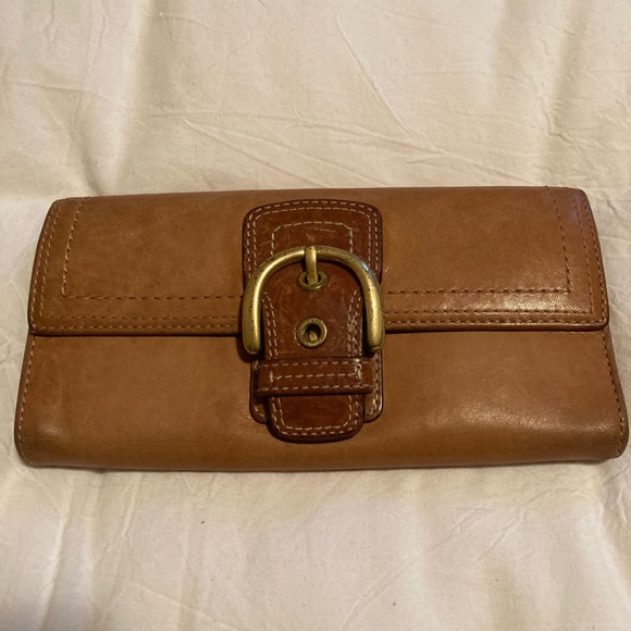 COACH authentic leather wallet - Picture 1 of 5